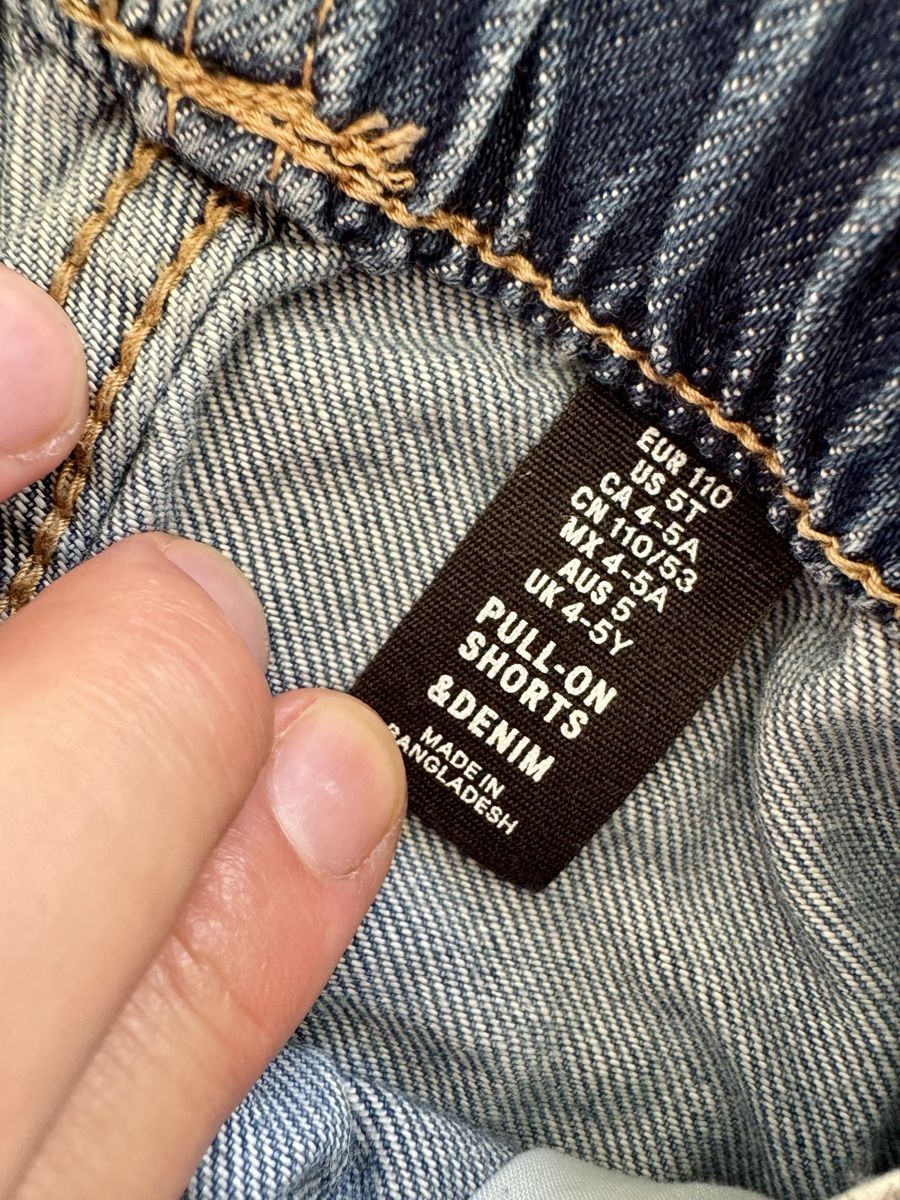 H&M Lotti & Set di vestiti: 3 Denim Pull-On Shorts for Summer H&M – Usato da Bülach venduto da dan_7scp 1