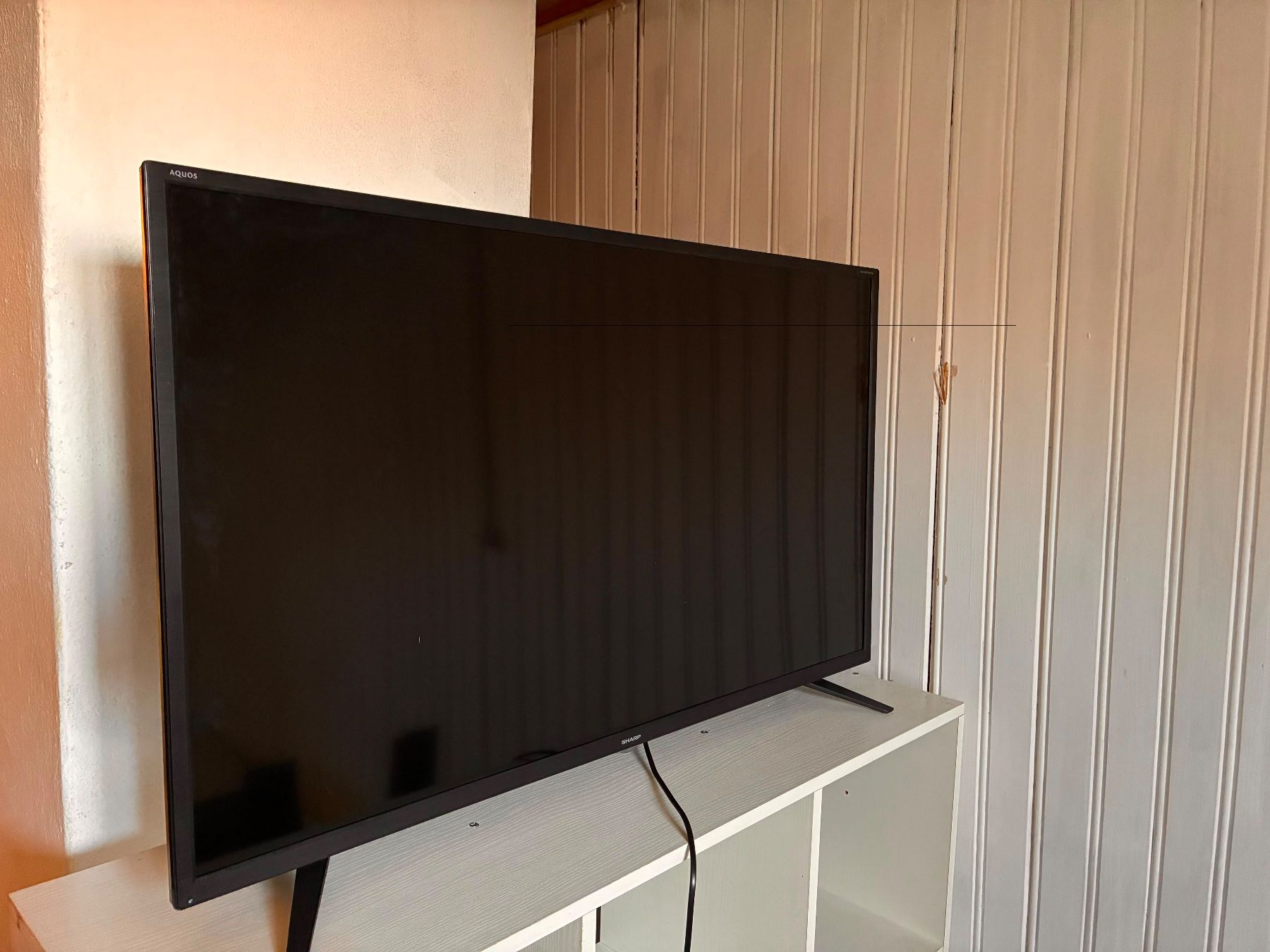 Sharp Televisori: Sharp LCD colour TV 40 Zoll Model LC-40UI7352E – Usato da Bern venduto da sut_5f9k 2