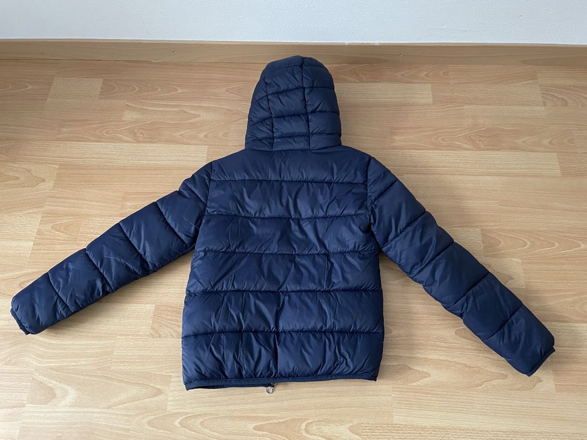 Giacche & Cappotti: Mädchen Light weight Jacke – Usato da Chur venduto da Tsambiko 2