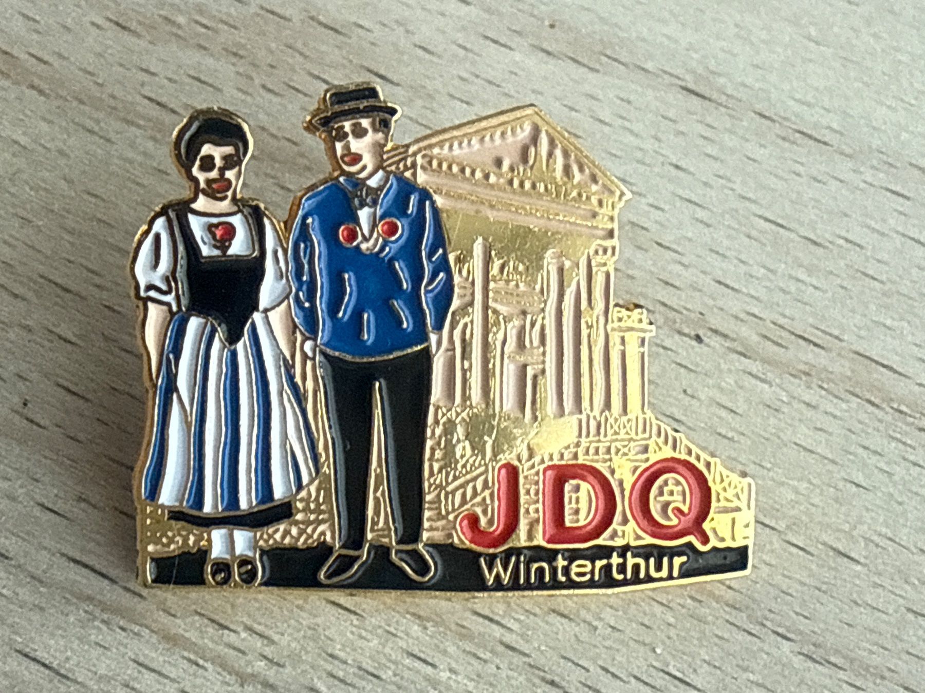 Placchette & Badge: Pin JDQ Winterthur – Usato da Glattbrugg venduto da Schweigmatt