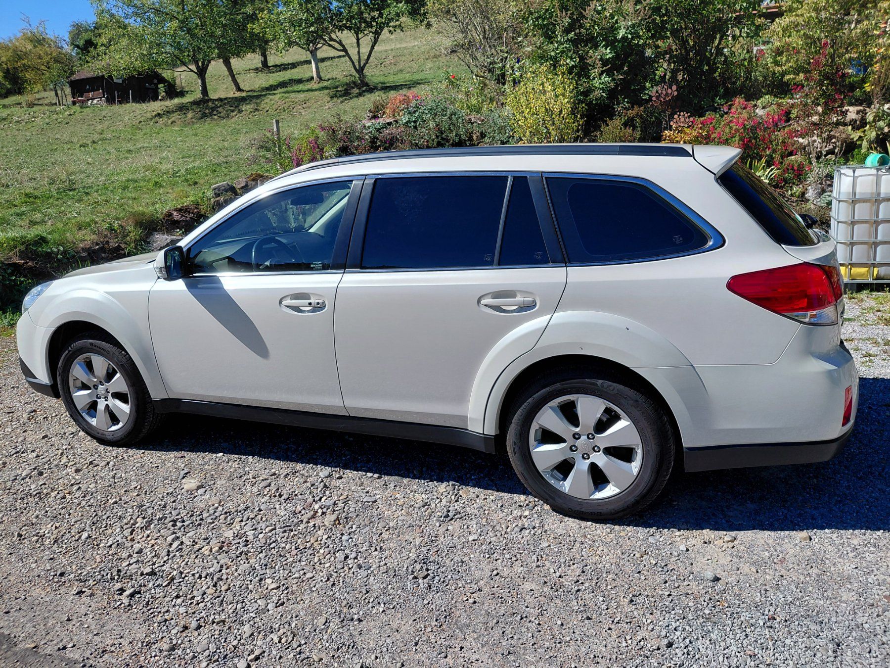 Subaru Autos: Subaru Outback Executive 3.6R AWD – Gebraucht aus Gündisau von Bgmuer 2