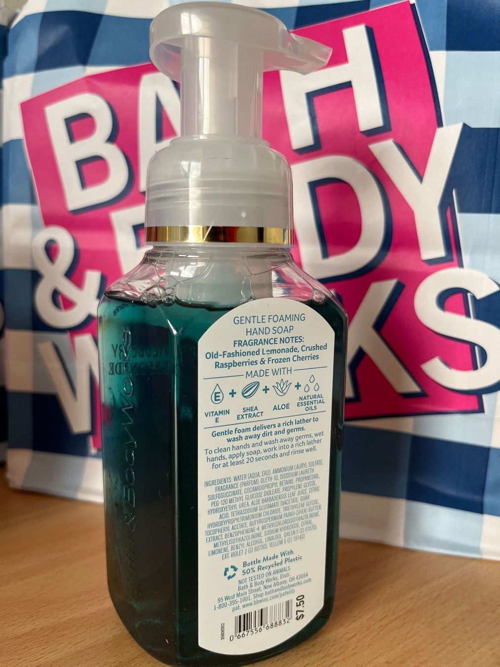 Duschen: Bath & Body Works - Foaming Hand Soap, Wildberry Lemonade – Neu und originalverpackt aus Luzern von Jiggy_8898 1