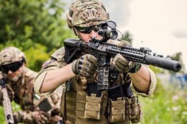 Achète vêtements airsoft M / 32 UF PRO / EMERSONGEAR ETC