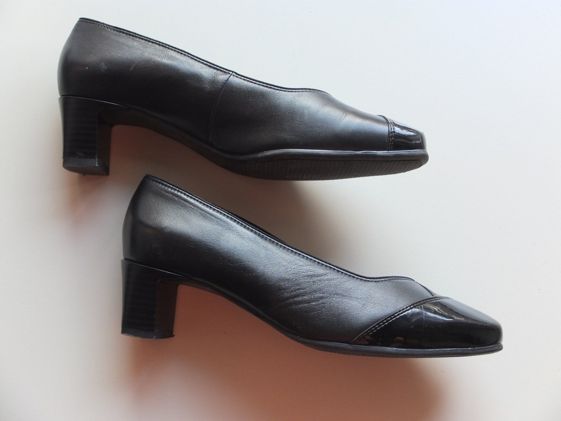 Damenschuhe: Frauenschuhe – Gebraucht aus Gretzenbach von JerFe 1