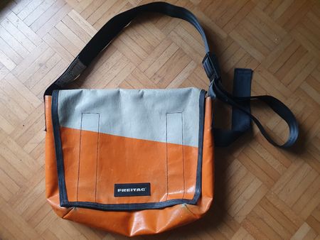 Freitag Messenger Bag weiss-orange