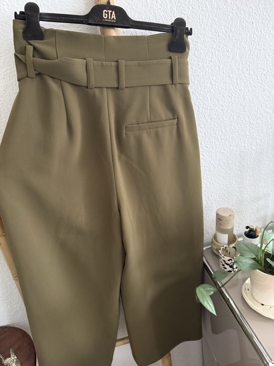 Cos Pantaloni: Culotte COS Gr. 38 – Usato da Meilen venduto da NHirs96 1