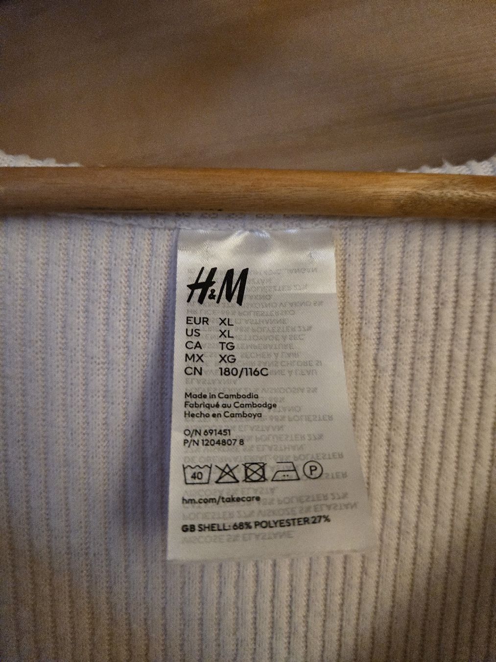 H&M Maglioni & Felpe: Cardigan Pulliver gerippt weiss - Grösse XL  – Usato da Unterterzen venduto da elebo 3