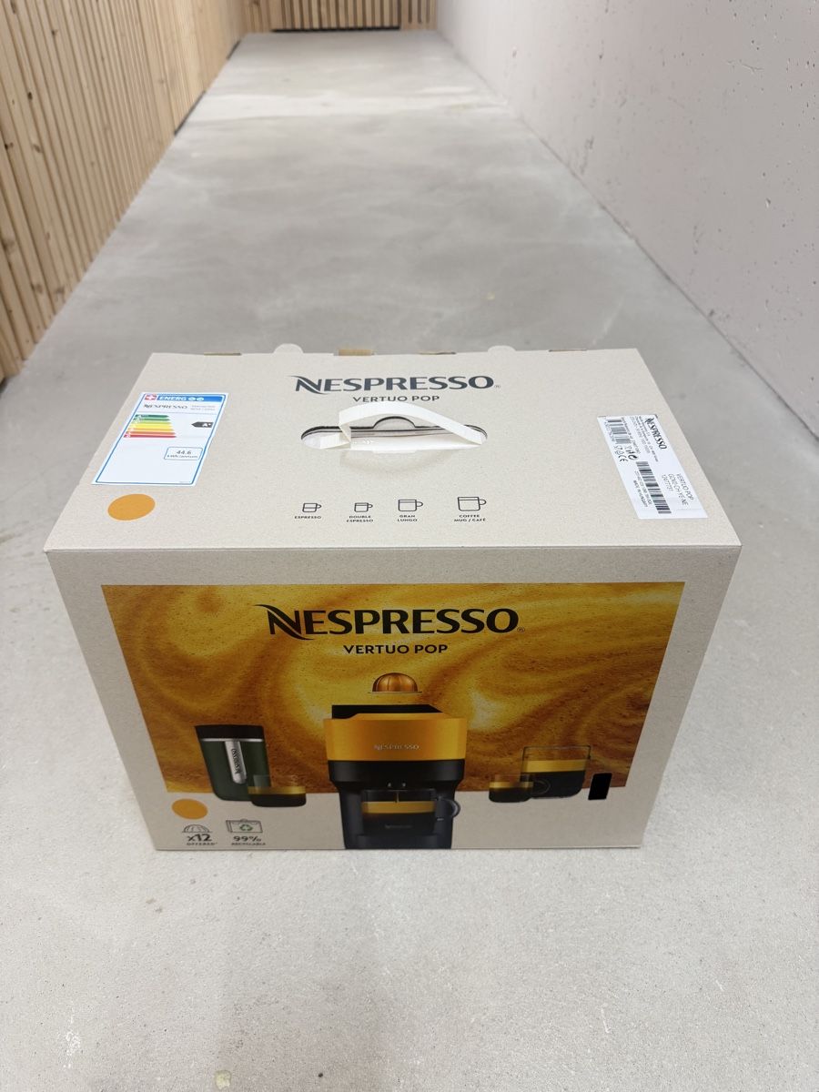Nespresso Macchine per caffè & Macchine per espresso: Nespresso Vertuo Pop Coffee Machine - Yellow – Usato da horw venduto da LadySherry