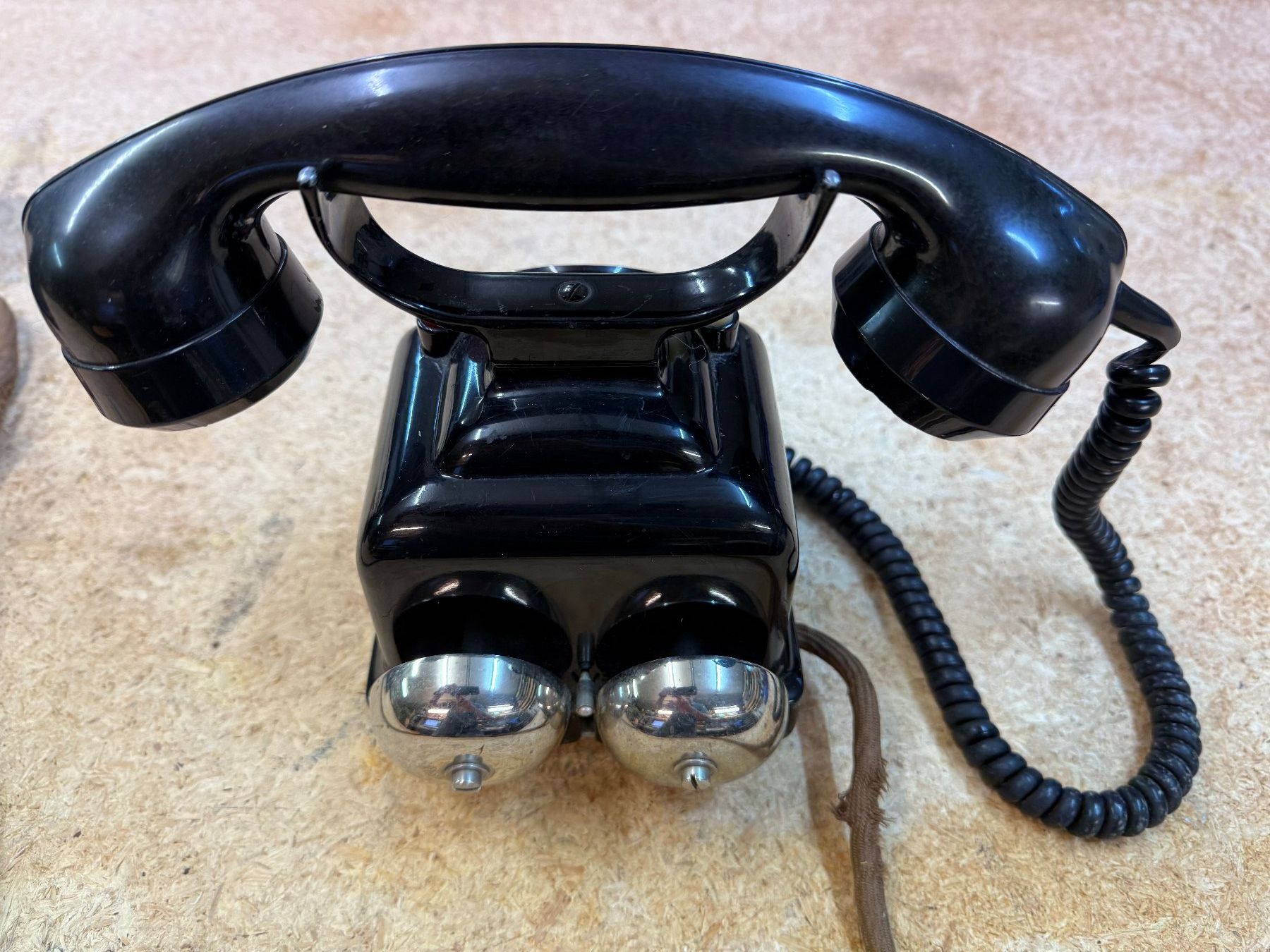 Telefoni: Alte PTT Telefone – Usato da Bern venduto da Ozmo 2