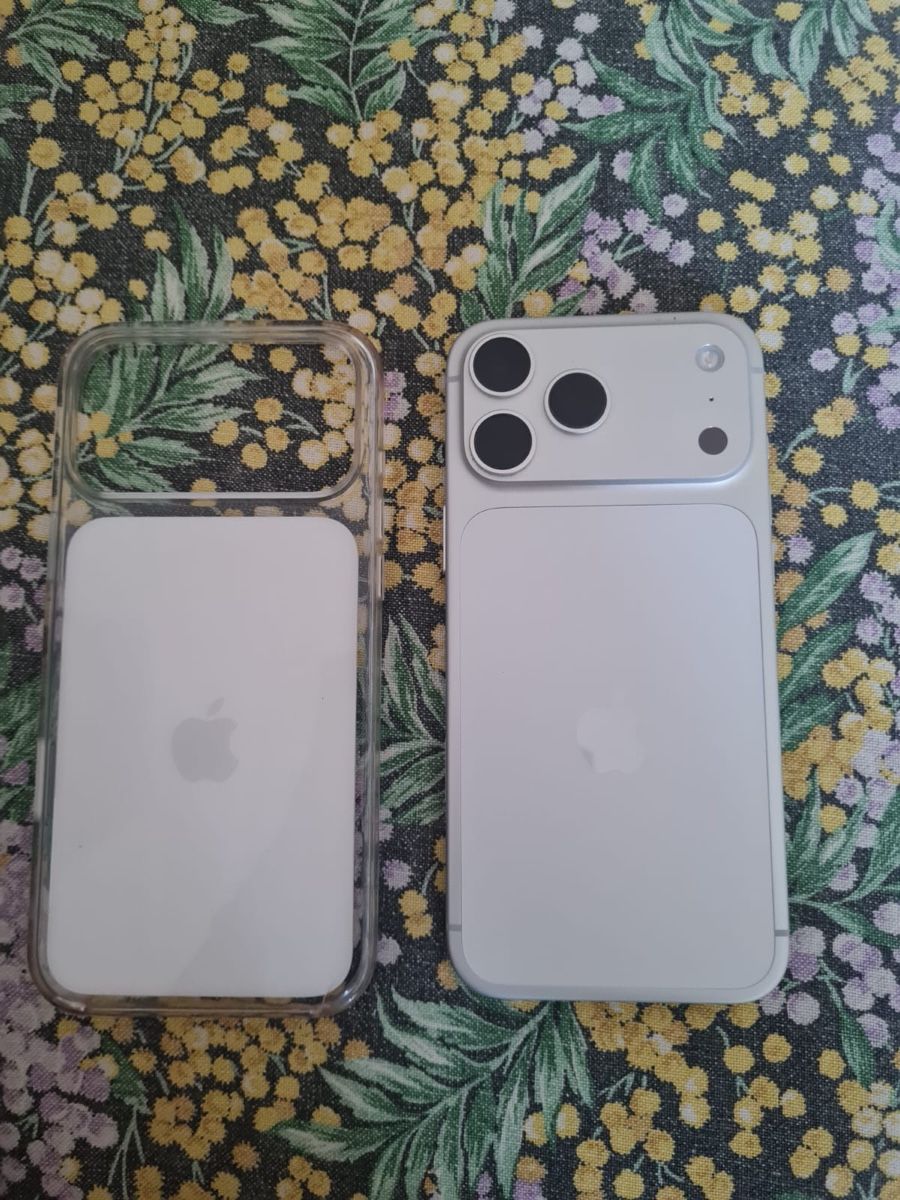 Apple Telefoni cellulari / Smartphones: iPhone 17 pro Max 256gb – Nuovo (secondo la descrizione) da Romont FR venduto da mor_hq5g