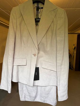 Moderner Hosenanzug Gr 36 BOSS
