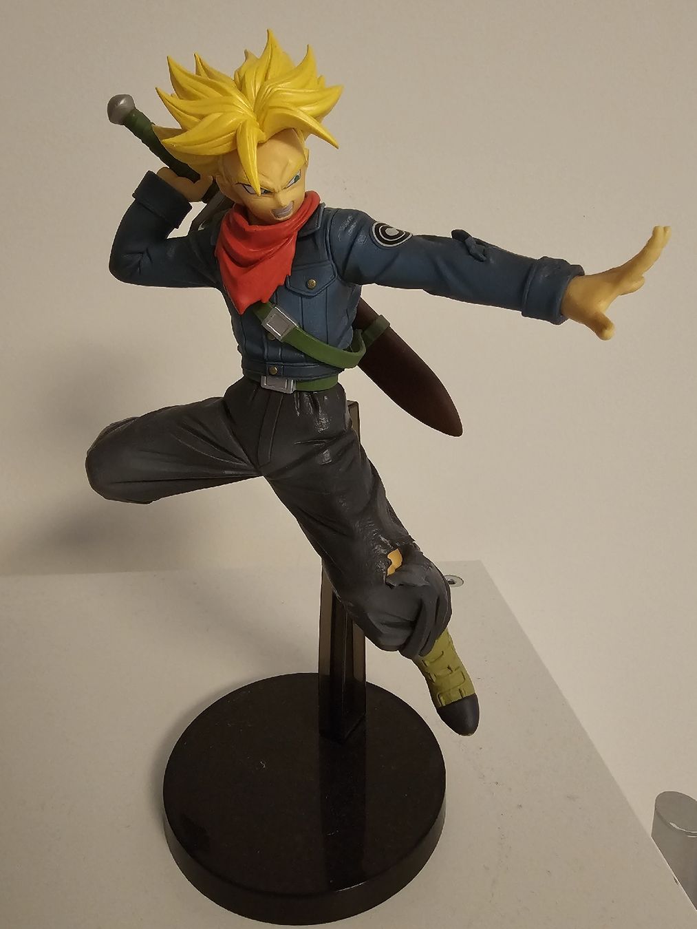 Figuren: Cooler Dragonball Z Figur Future Trunks – Neu (gemäss Beschreibung) aus Dottikon von chi_lmp6 3