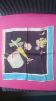 Taschentuch Vintage handrolliert 28 x 28,5 cm