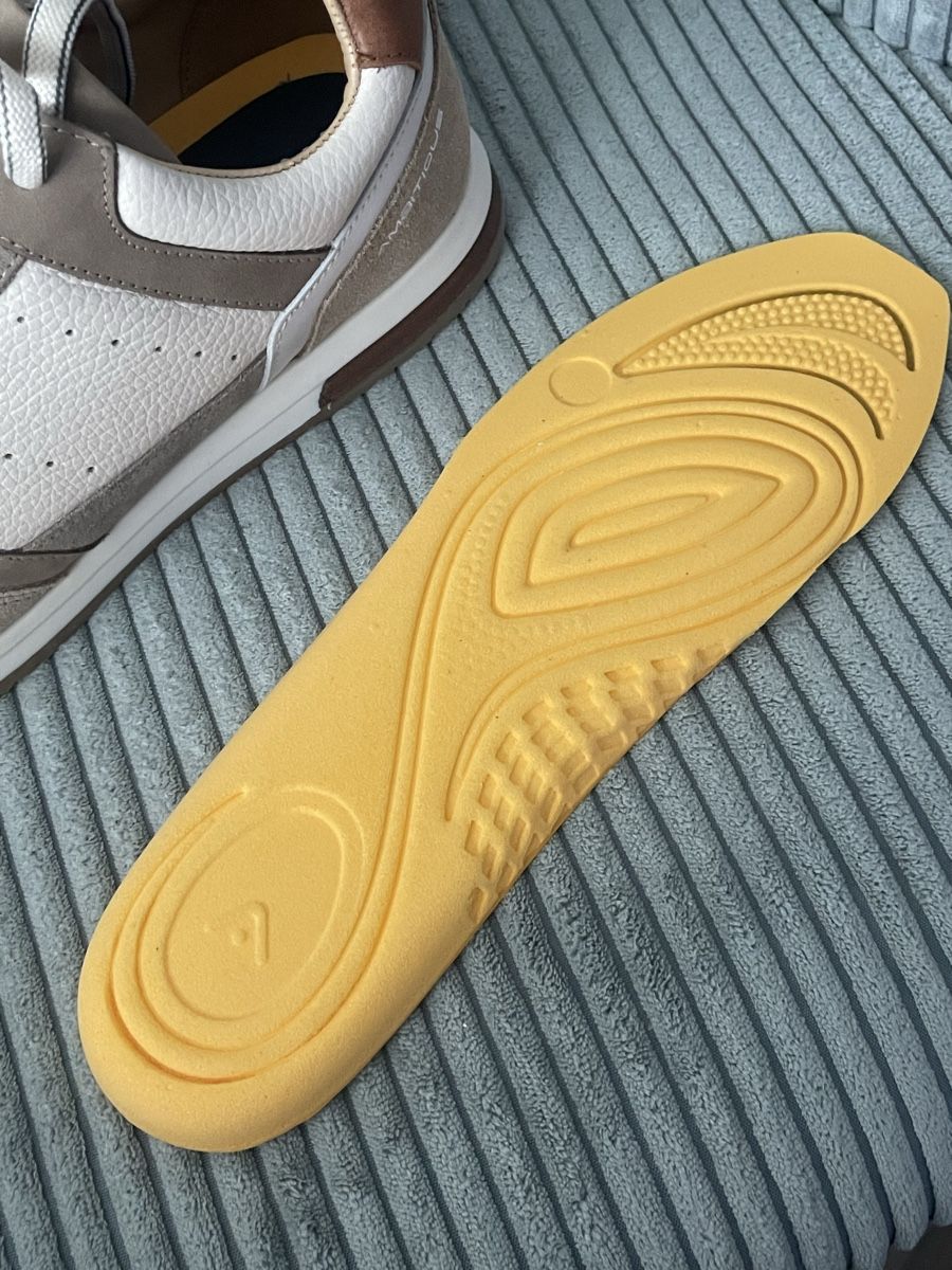 Scarpe da uomo: Sneakers 42 – Nuovo e nell'imballaggio originale da Dübendorf venduto da olh_rs5r 6