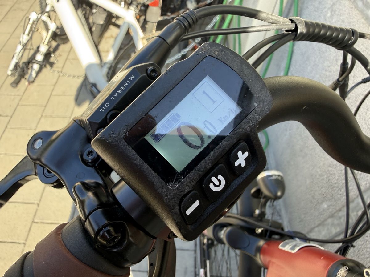Zenith Bikes Biciclette: Zenith Damen E-Bike – Usato da Oberentfelden venduto da speed_71 1
