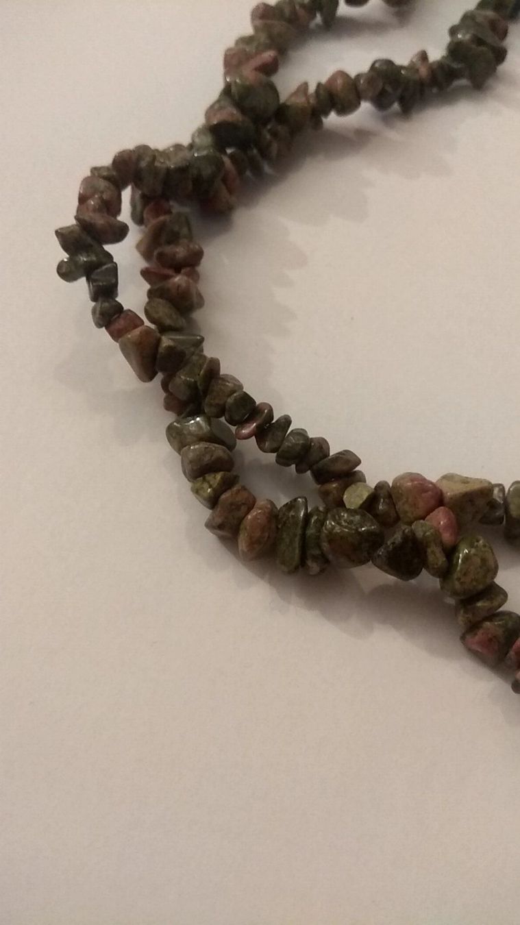 Colliers: Hochwertige traumhafte Unakit Kette – Neuf avec emballage d'origine à Münchenbuchsee par Daniel0133 1