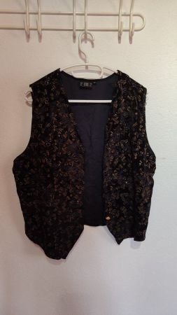Vintage Westen, Gr. M-L, mit goldener Stickerei, Only