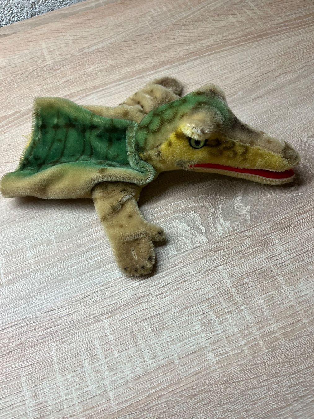 Steiff Giocattoli: Steiff Handpuppe Krokodil "Gaty" – Usato da Hagenbuch ZH venduto da Gasmen