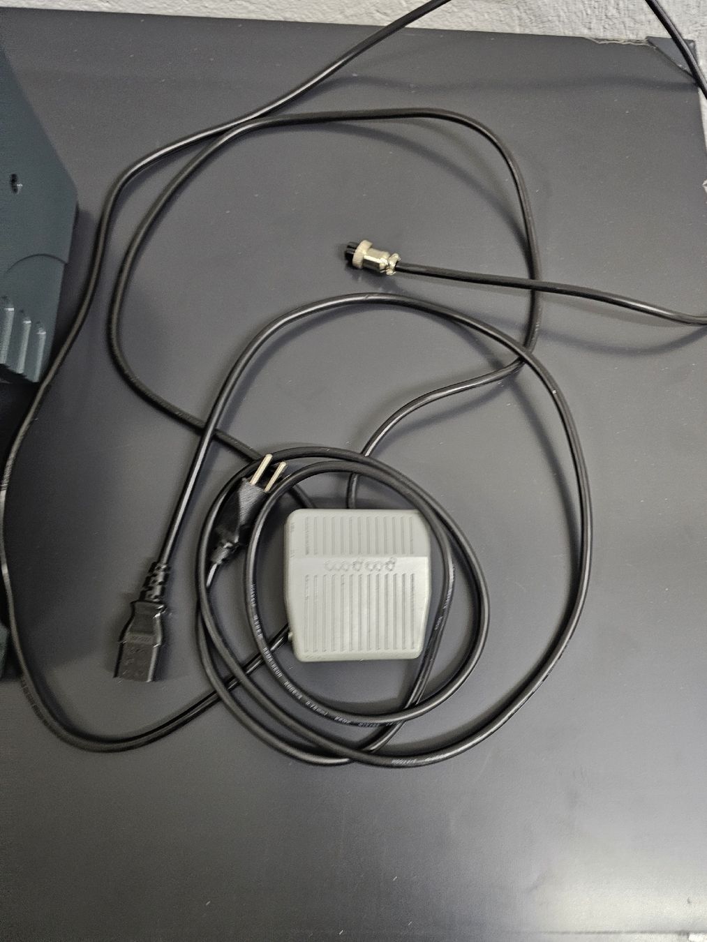 Macchine rilegatrici: RECOsystems CP2 3:1 Wire-O + E Binder Pro – Usato da Glion venduto da oui_s2pb 4