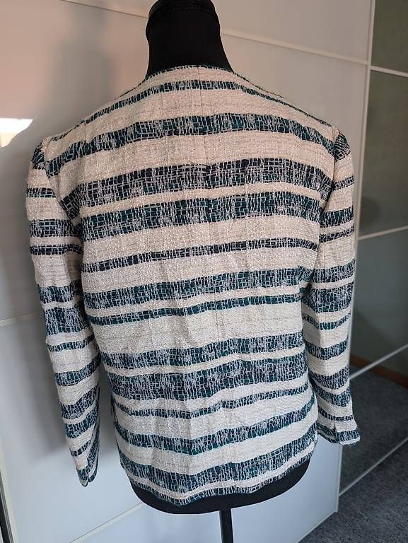 Zara Jacken: Blazer / Jacke Zara - L – Gebraucht aus Konolfingen von Honey870 2