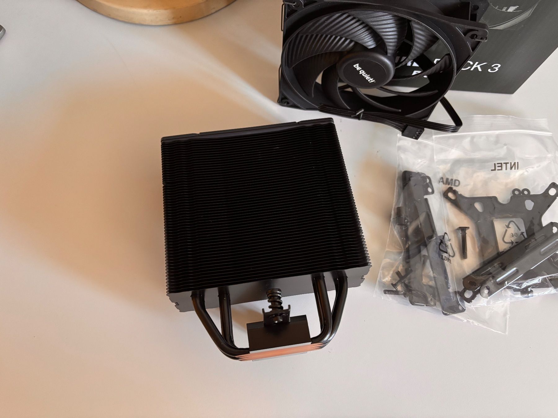 beQuiet! Componenti elettronici: beQuiet! Pure Rock CPU Kühler Intel & AMD – Usato da Bern venduto da raupenimmersatt 1