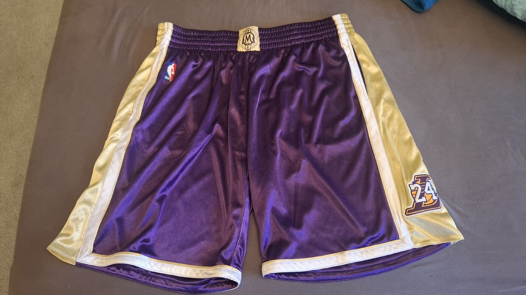 Pantaloni: basketball shorts – Nuovo (secondo la descrizione) da Lengnau BE venduto da jonny12787