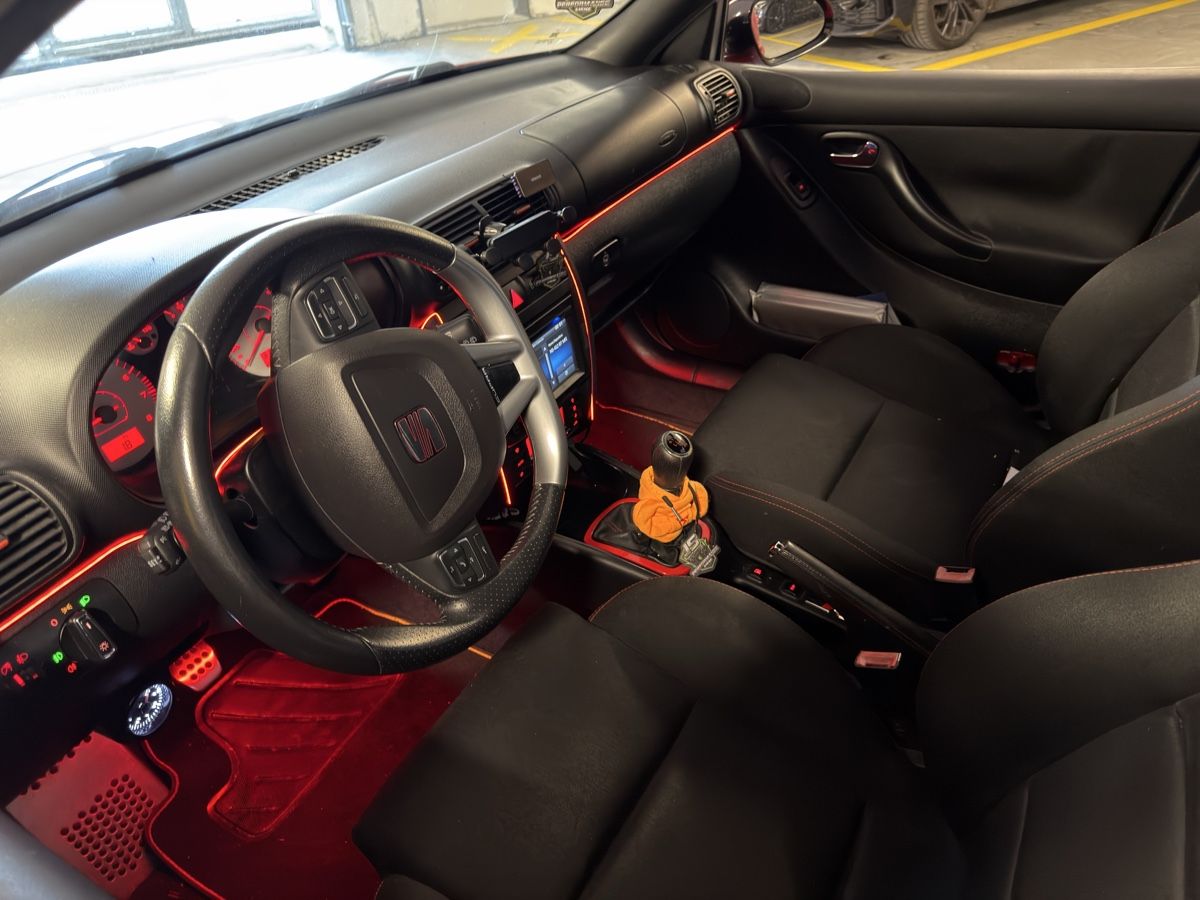 Seat Automobili: SEAT Leon Cupra R – Usato da Balsthal venduto da jot_5mwd 4