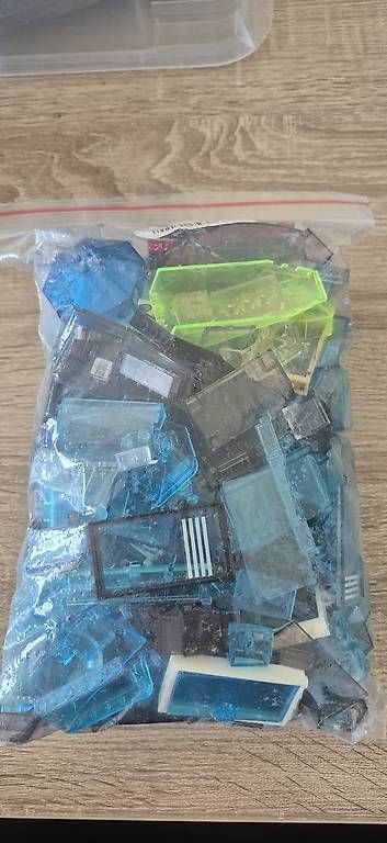 Kit di costruzioni: Lego Scheiben und fenster 1kg – Usato da Utzenstorf venduto da eli_f9dw