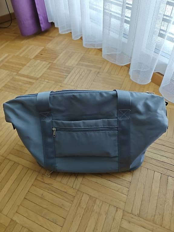 Borse da donna: Reisetasche / Sporttasche – Usato da Samedan venduto da t_p_8nvs 3