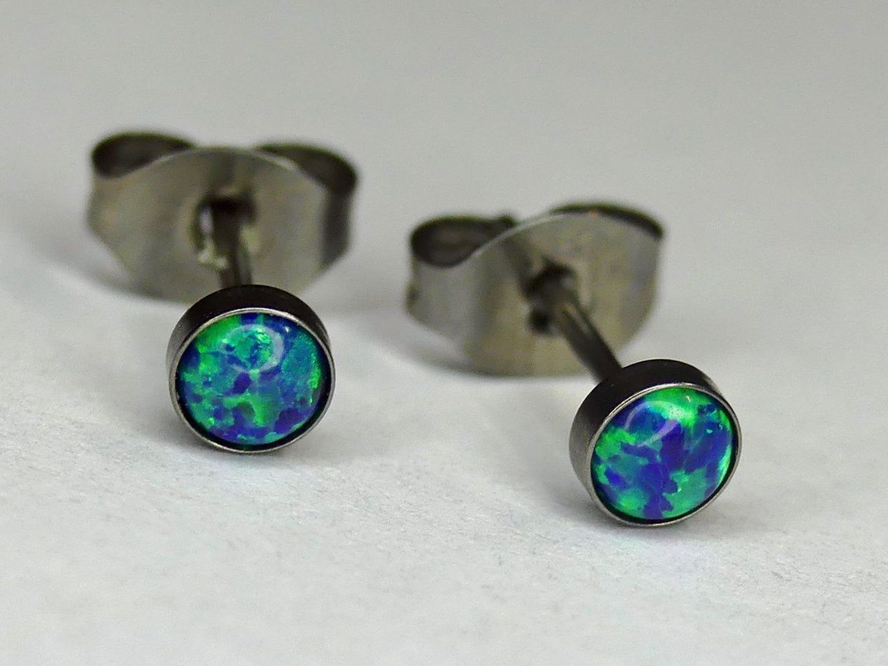 Orecchini pendenti & Orecchini a lobo: Ohrsteker aus Titanium mit Opal – Nuovo e nell'imballaggio originale da Matten b. Interlaken venduto da kero71 3