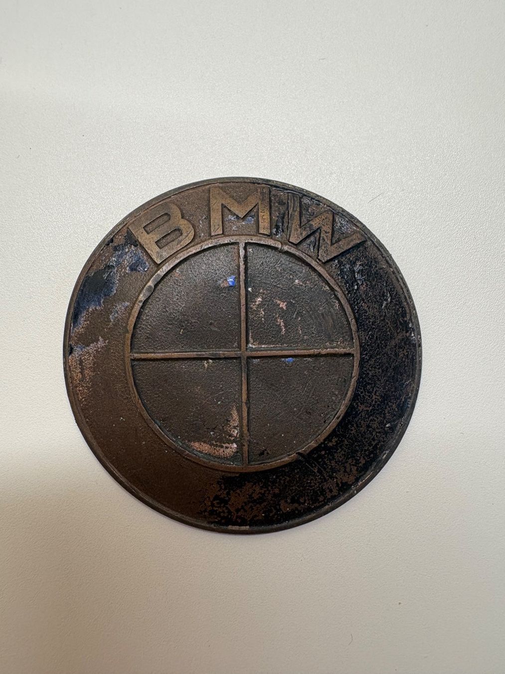 BMW Ecriteaux: Antikes BMW Emblem – D'occasion à Schaffhausen par Simmel80