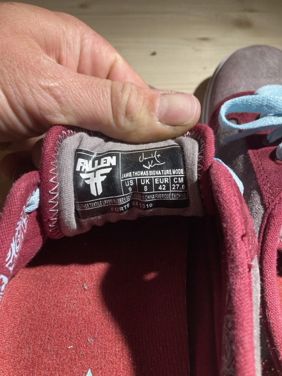 Scarpe da uomo: Fallen Schuh Gr. 42 – Nuovo (secondo la descrizione) da Bern venduto da AirTerj 4