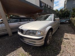 BMW 330xi Touring MFK 02.25