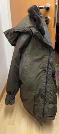 Hugo Boss Winterjacke, Grösse L, Top Zustand