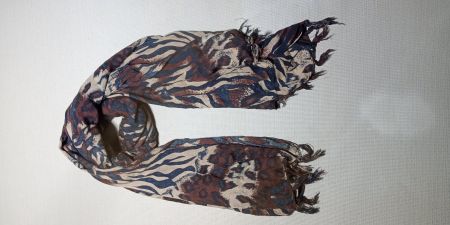 Schal leichtes Tuch mit Tigermuster Fransen zu Free People