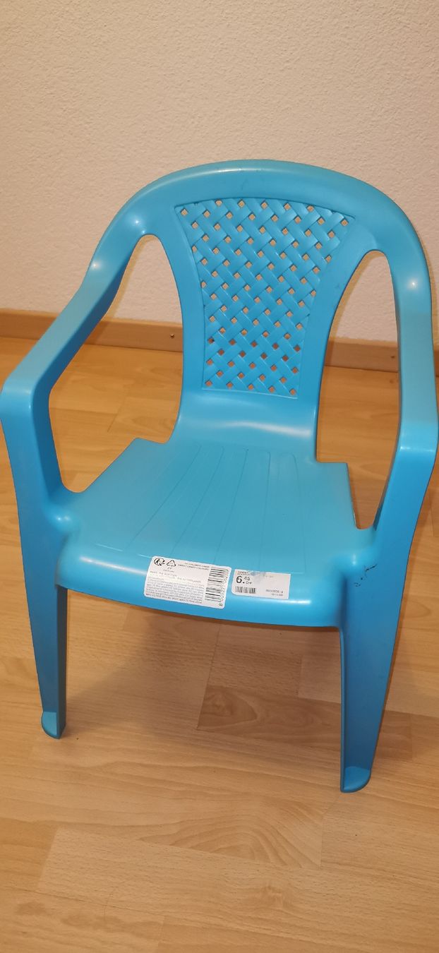 Chaises: Kinder Stuhl – Neuf (Voir description) à Winterthur par Katyakaterina 2