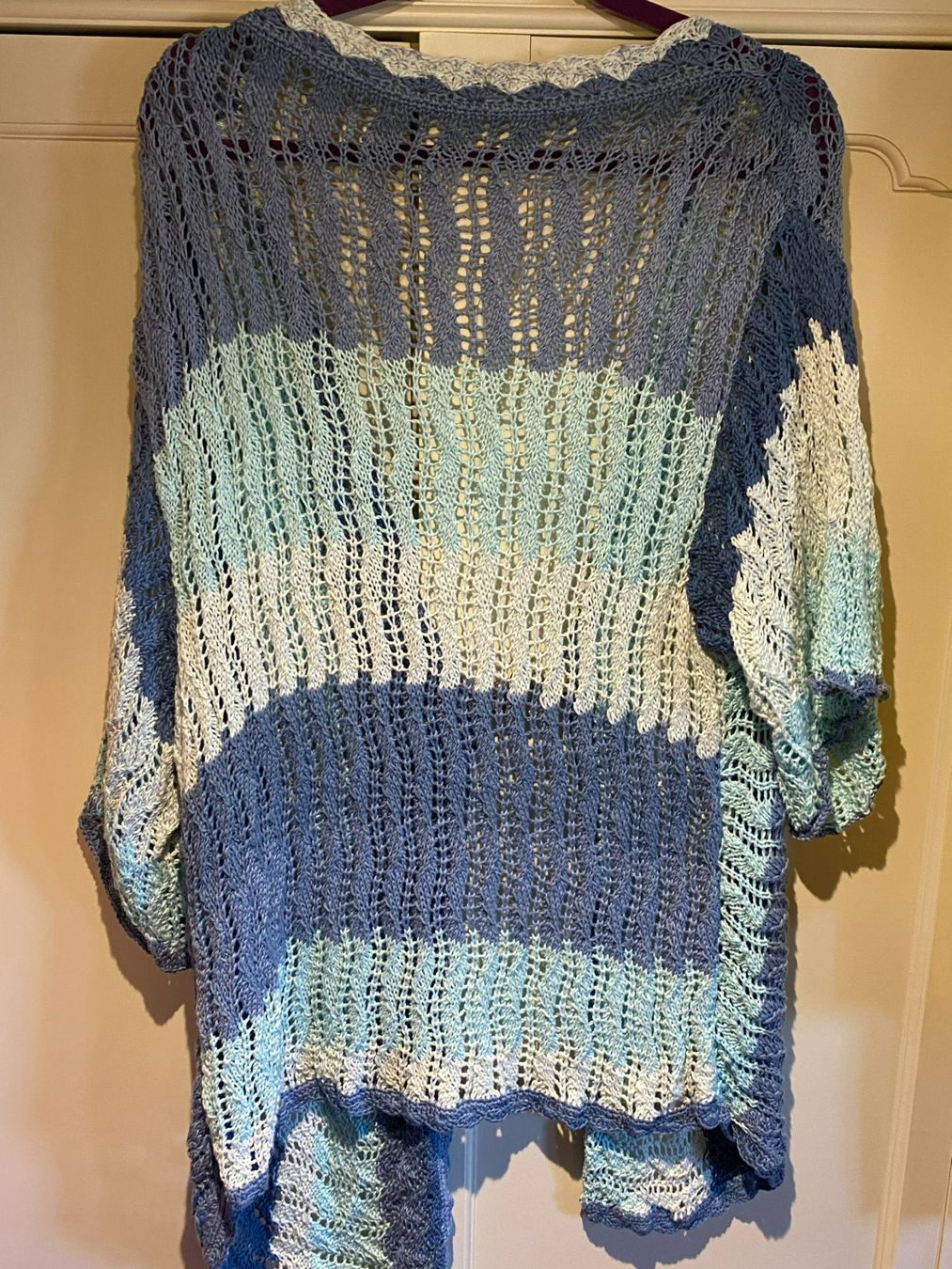 Giacche: STRICKJACKE-BIJOUX, EINZELSTÜCK-BLAU-TÜRKIS – Nuovo e nell'imballaggio originale da Meienried venduto da ManuelaBoutique 5