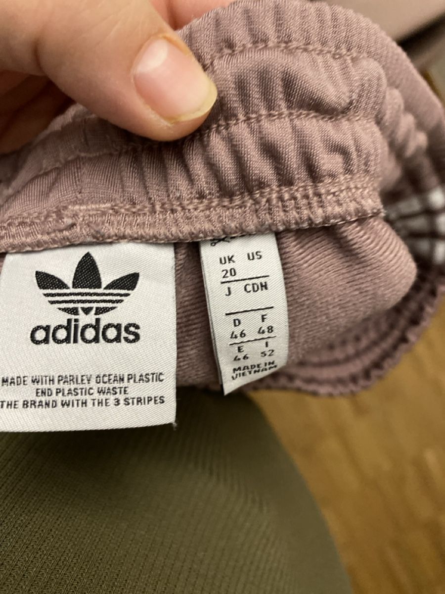 Adidas Pantaloni: Adidas Trainerhosen – Nuovo (secondo la descrizione) da Bonstetten venduto da car_s7p5 2