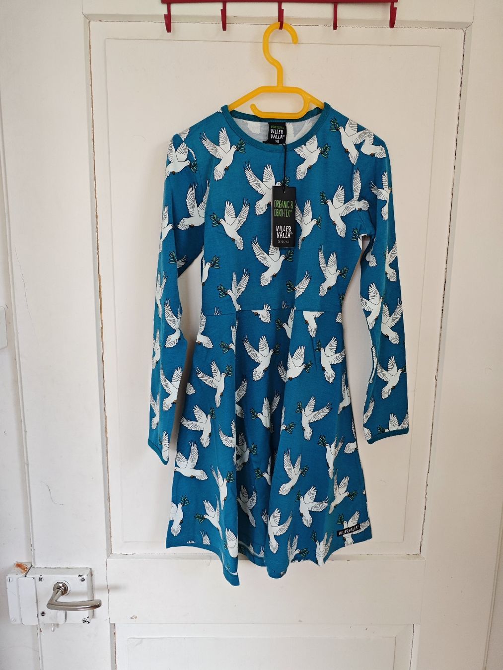 Villervalla Robes et jupes: Kleid Villervalla Gr 140   NEU!  – Neuf avec emballage d'origine à Winterthur par Shorna