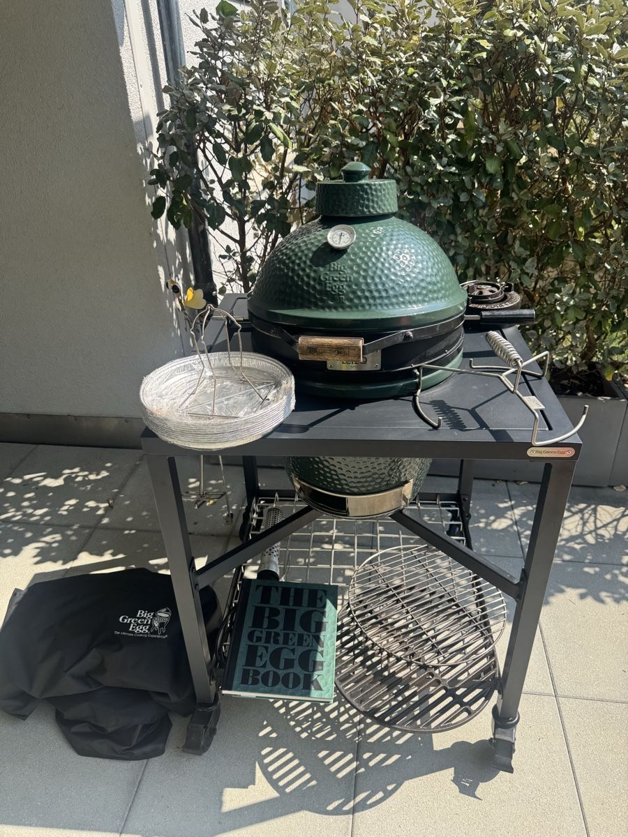 Big Green Egg Grills: Big Green Egg Medium mit Zubehör  – Gebraucht aus Remetschwil von BarriSil 3