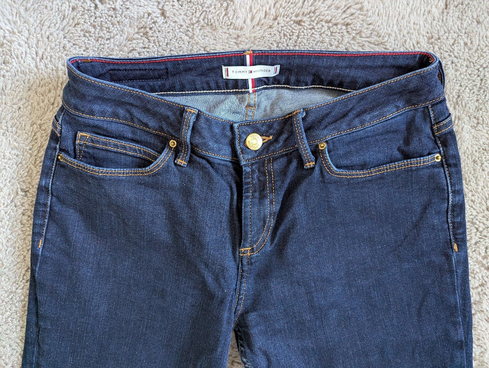 Tommy Hilfiger Jeans: jean tommy Hilfiger 38 – Usato da Montreux venduto da dem_gyt9 1