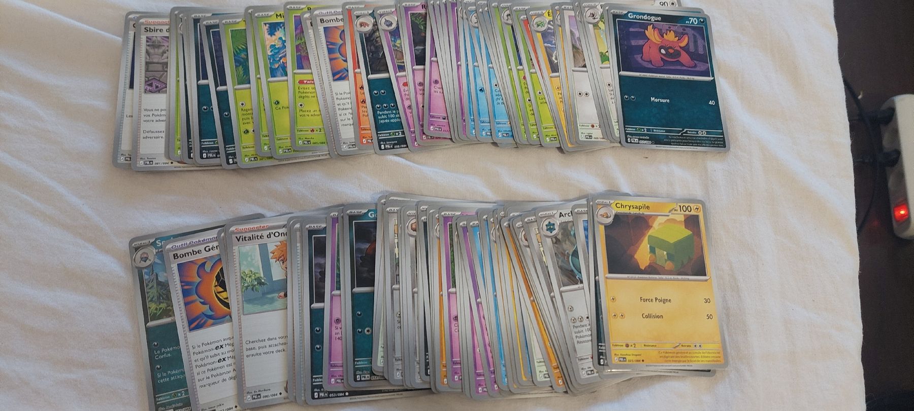 Pokémon Sammelbilder & Trading cards: 100+ carte commune nuit noir – Neu (gemäss Beschreibung) aus Vétroz von Titangel