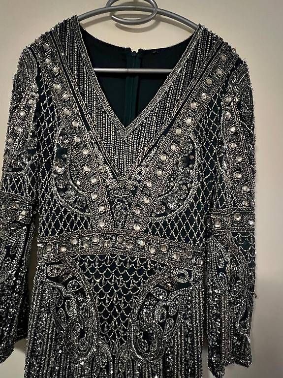 Kleider: Abendkleid mit Perlen – Gebraucht aus Glattbrugg von mir_vx2c