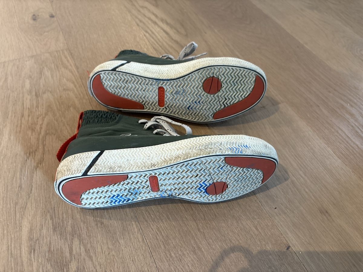 Lacoste Scarpe da uomo: Lacoste Sneaker Grün Grösse 38 – Usato da Steffisburg venduto da Gretchenfrage 1