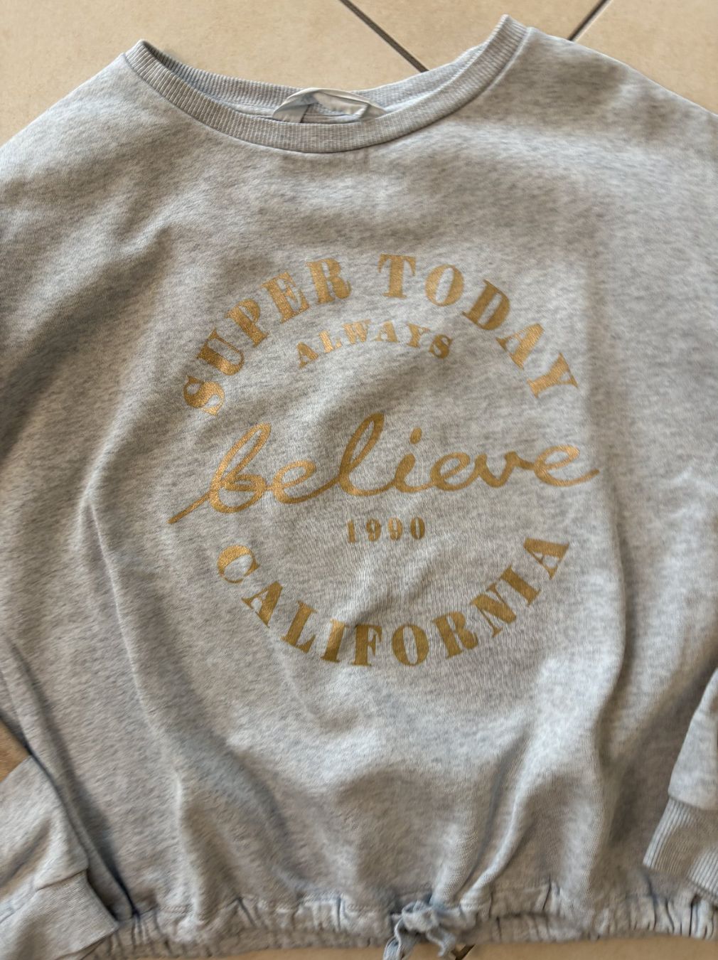 Pullover & Sweatshirts: Pullover – Gebraucht aus Küssnacht am Rigi von icbicb 1
