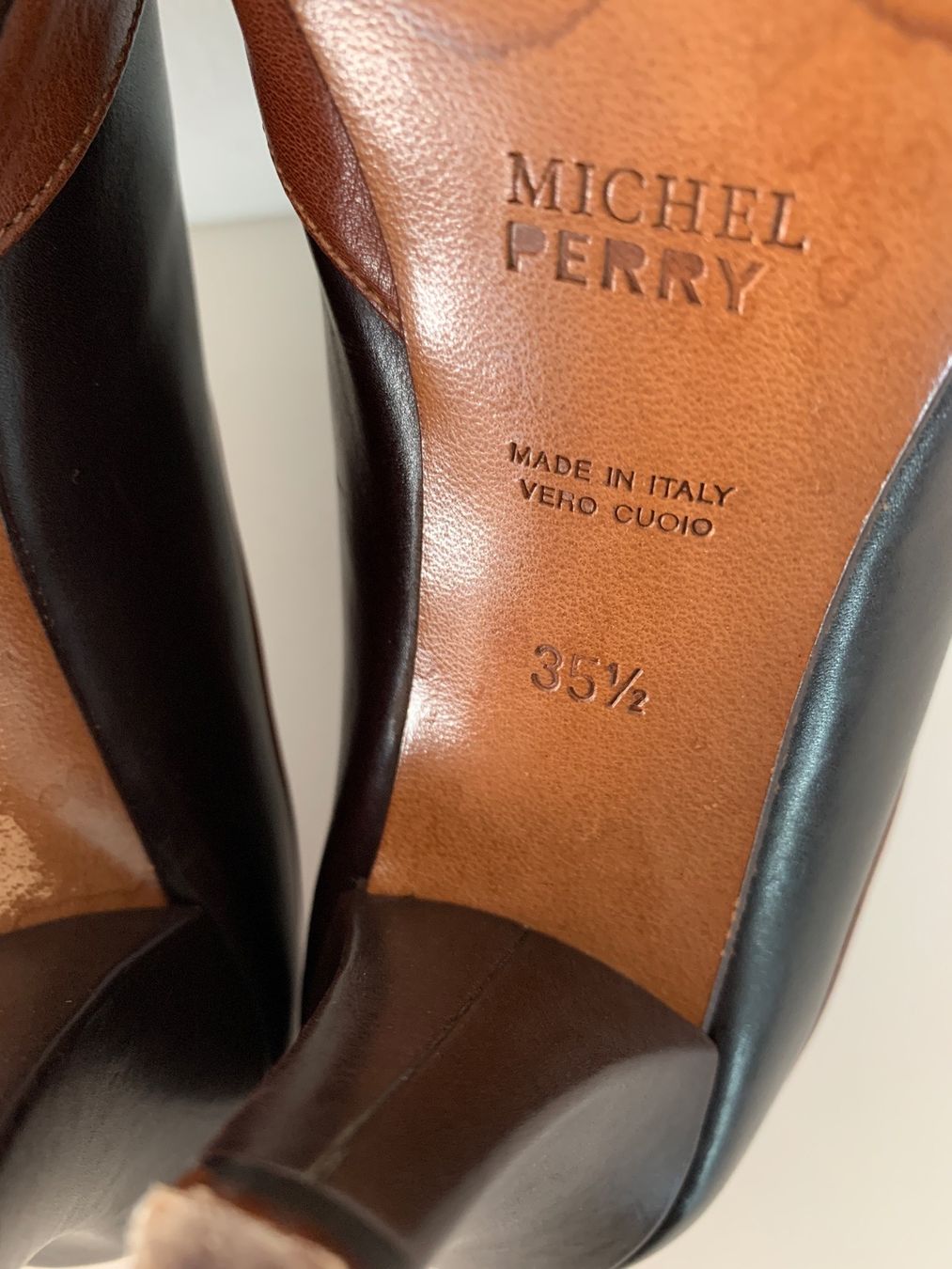 Damenschuhe: MICHEL PERRY escarpins 35,5 – Gebraucht aus Morges von Imade1 7