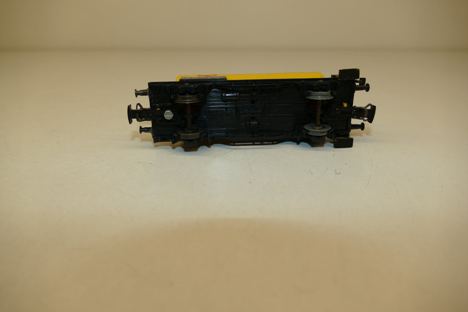 Märklin Trains électriques: Märklin H0: DB Kesselwagen Shell – D'occasion à Niederhasli par rail-duerst 5