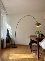 Bogenlampe Messingoptik Metall schwarz guter Zustand