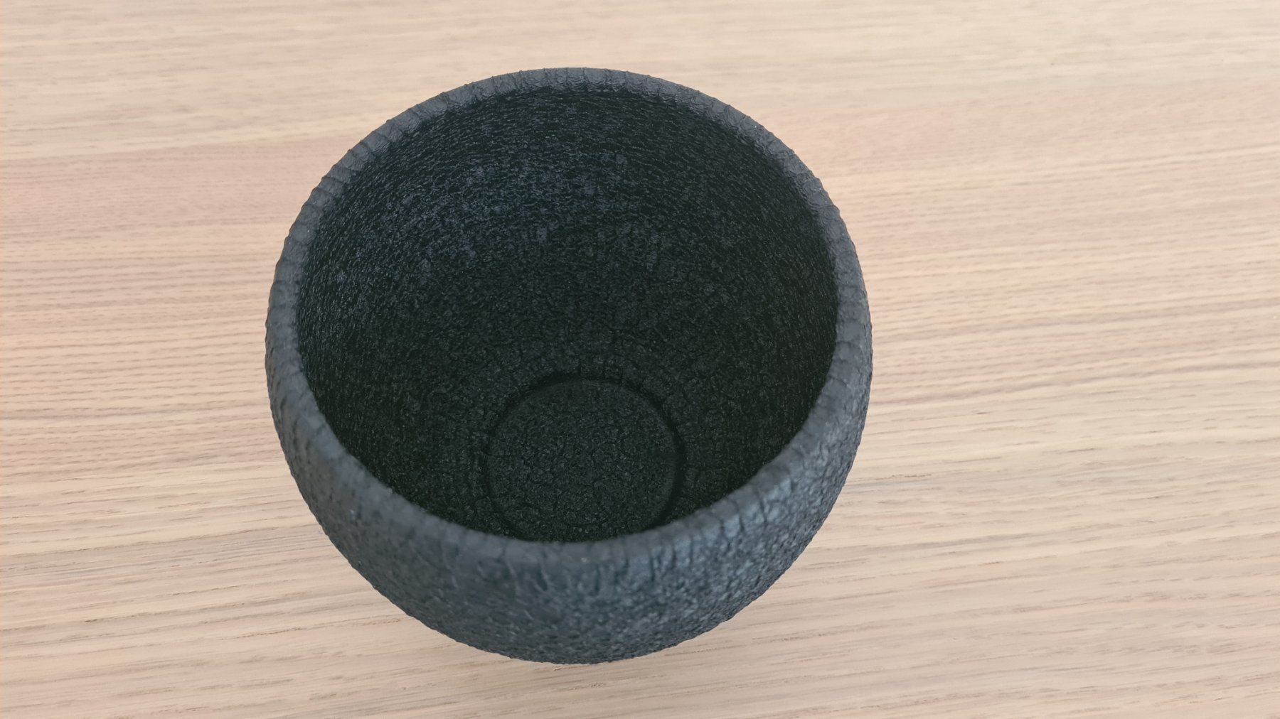 Pots de fleurs: Blumentopf schwarz – D'occasion à Zürich par Agios 1