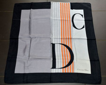 Seidentuch / foulard en soie Christian Dior